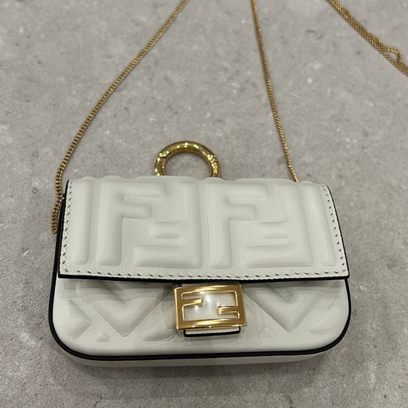 FENDI FF Embossed Monogram Nano Baguette Napa Matisse gold cream chain - Picture 5 of 13